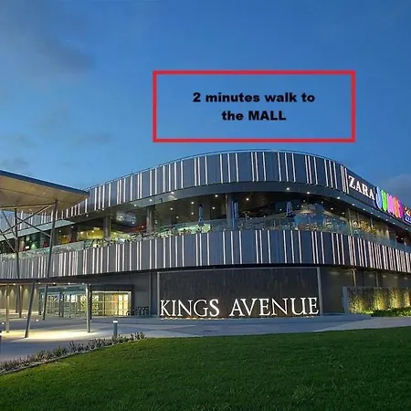 Daire Spacious 2 Bedroom Near Mall -internet 1gbps Pafos