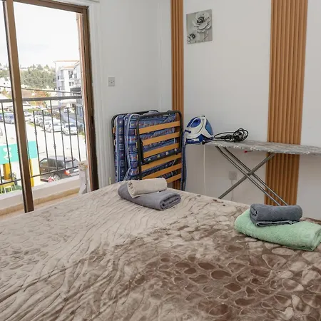 Διαμέρισμα Spacious 2 Bedroom Near Mall -internet 1gbps Πάφος