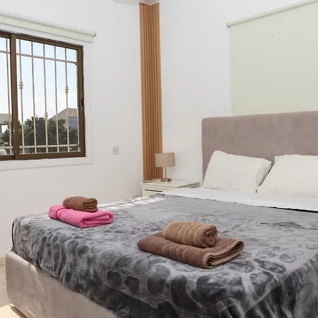 Appartamento Spacious 2 Bedroom Near Mall -internet 1gbps